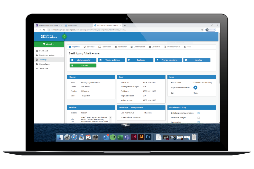 Auf einem Notebook-Screen ist die Backend-Trainingsansicht mit Einblick in diverse Einstellmöglichkeiten der Microtraining® -Technologie abgebildet.